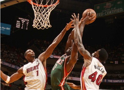 带来了巨额 带来了巨额