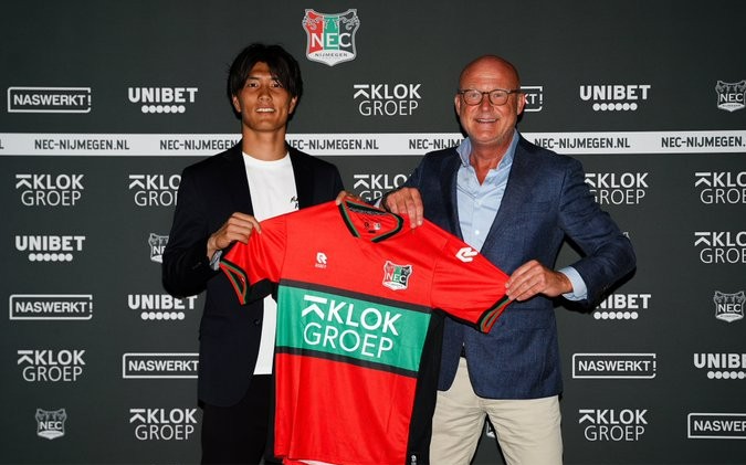 发兼备的姿 发兼备的姿