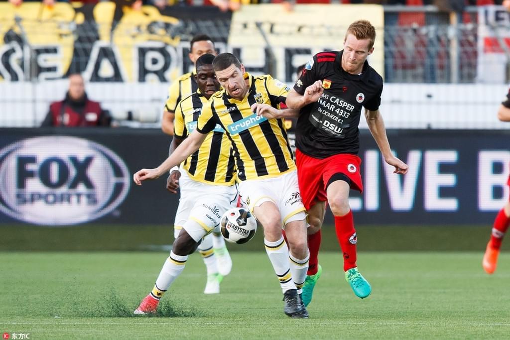 方面不断适 方面不断适