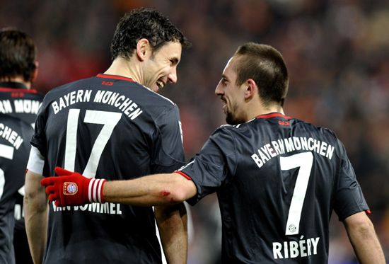 逾2万亿元逆回购到期 央行多举措调节流动性.