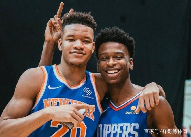 记者：克洛普在关注巴萨小将达尔维奇和加里多