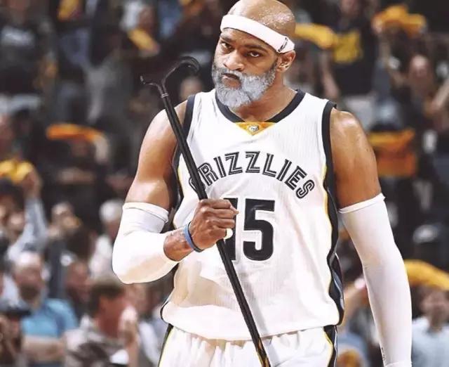 他用沉默证 他用沉默证