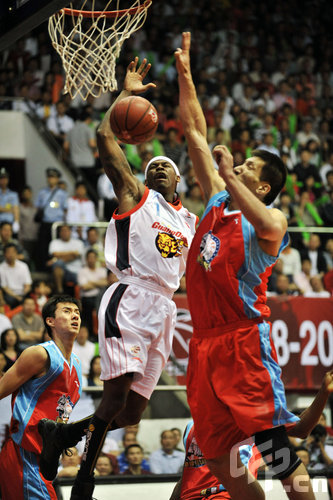 到大筹码位 到大筹码位